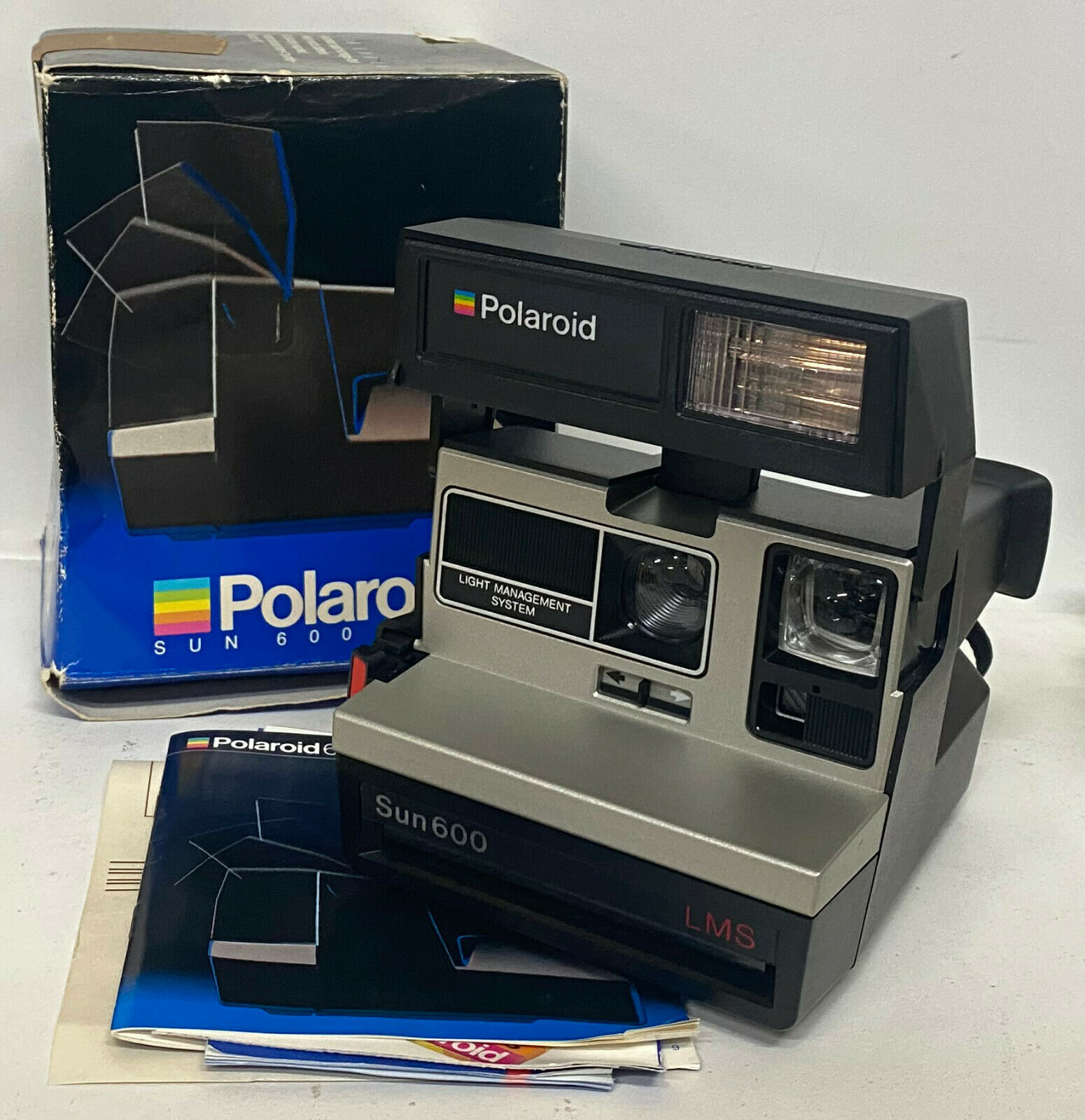 Vintage Polaroid Instant Camera Sun 600 Lms With Box Great Condition